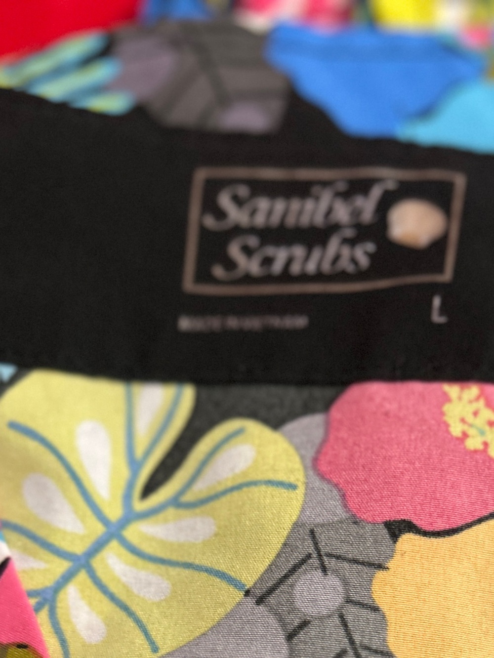Sanibel Scrubs Floral Black Women's Blouse - Large